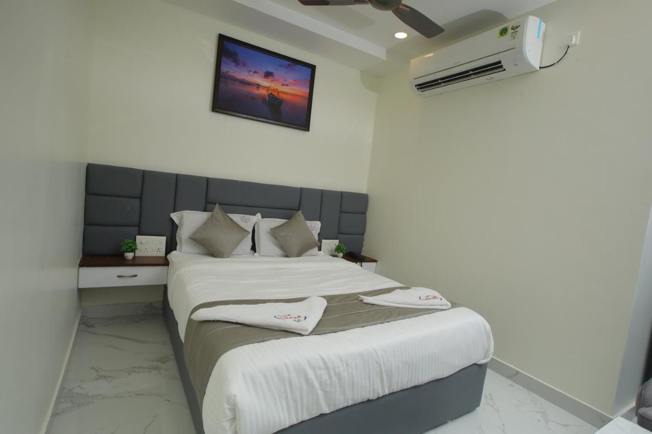 מלון Khammam Radha Rani Residency מראה חיצוני תמונה